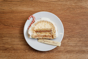 Not too sweet, not too loaded with speculoos, with a real good balance between cream, biscuit and spices: this is a log that is very easy to eat. (Photo: Patricia Pitsch/Paperjam)