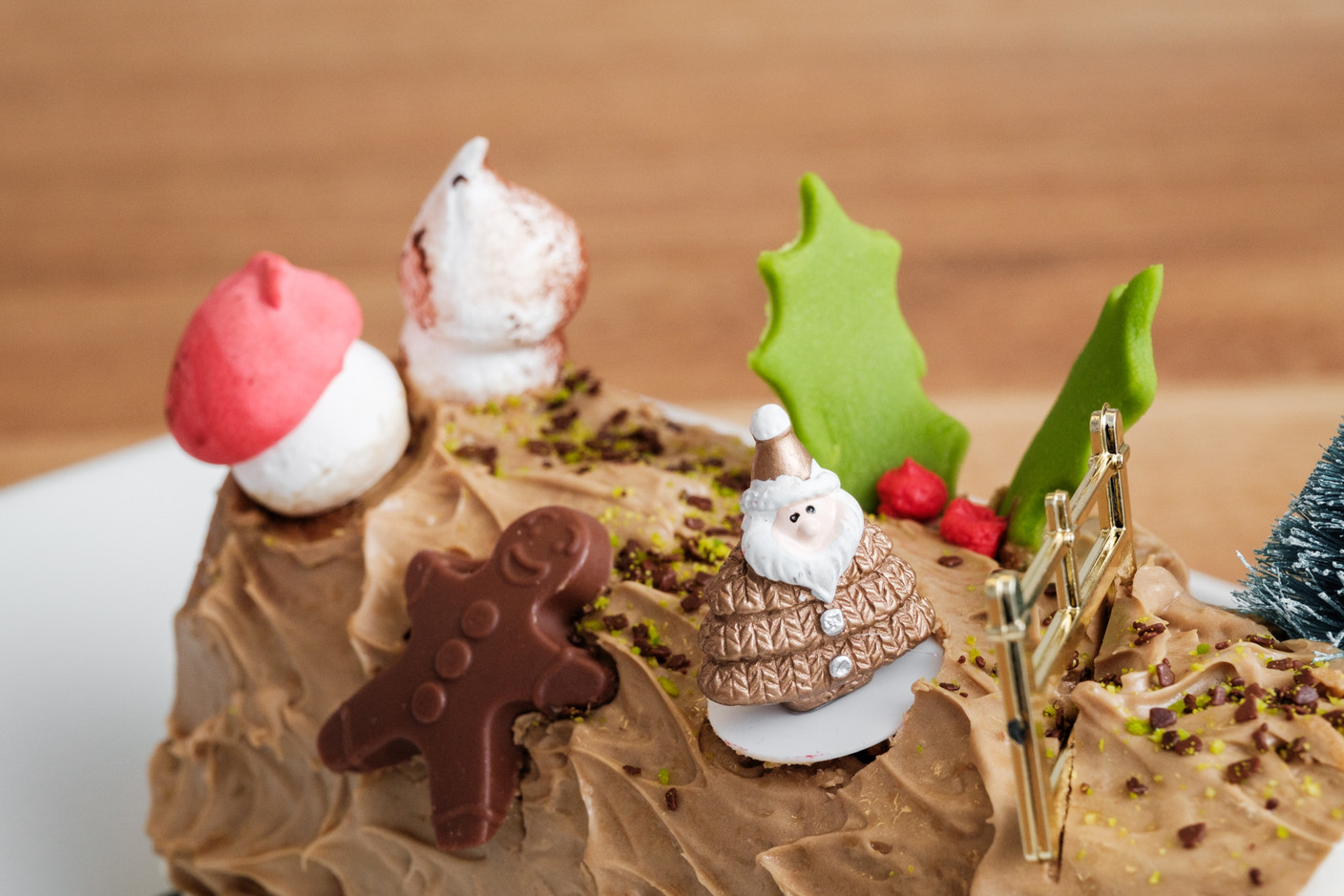 With its mocha-flavoured buttercream and classic sponge cake... the Namur log is a true tribute to tradition. (Photo: Patricia Pitsch/Paperjam)