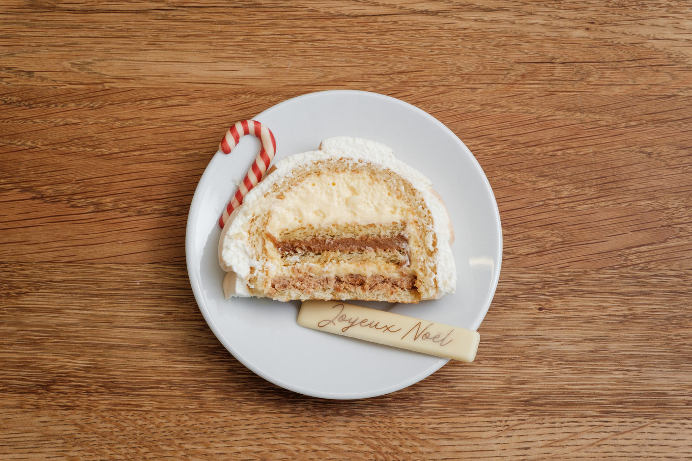 Not too sweet, not too loaded with speculoos, with a real good balance between cream, biscuit and spices: this is a log that is very easy to eat. (Photo: Patricia Pitsch/Paperjam)