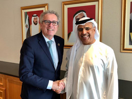 Pierre Gramegna avec Obaid Bin Humaid Al Tayer, ministre d’État aux Affaires financières des Émirats arabes unis. ((Photo: SIP / Jean-Christophe Verhaegen))