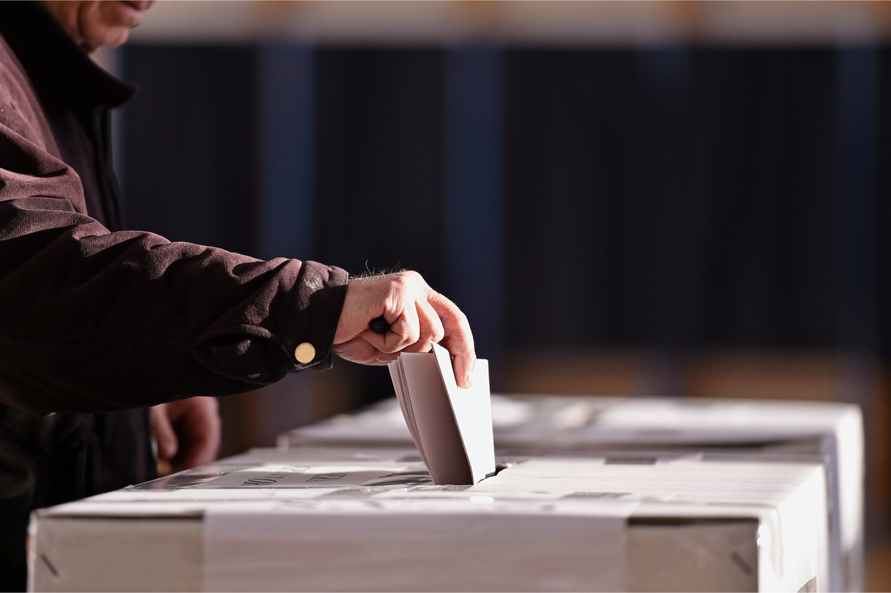 Du 21 au 26 mai, les résidents français peuvent voter par internet pour élire cinq conseillers des Français de l’étranger. Pour voter physiquement, il faudra attendre le 30 mai et se rendre à Luxexpo. (Photo: Shutterstock)