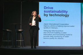 Carole Davies-Filleur, directrice durabilité et technologie chez Accenture. ((Photo: Matic Zorman))