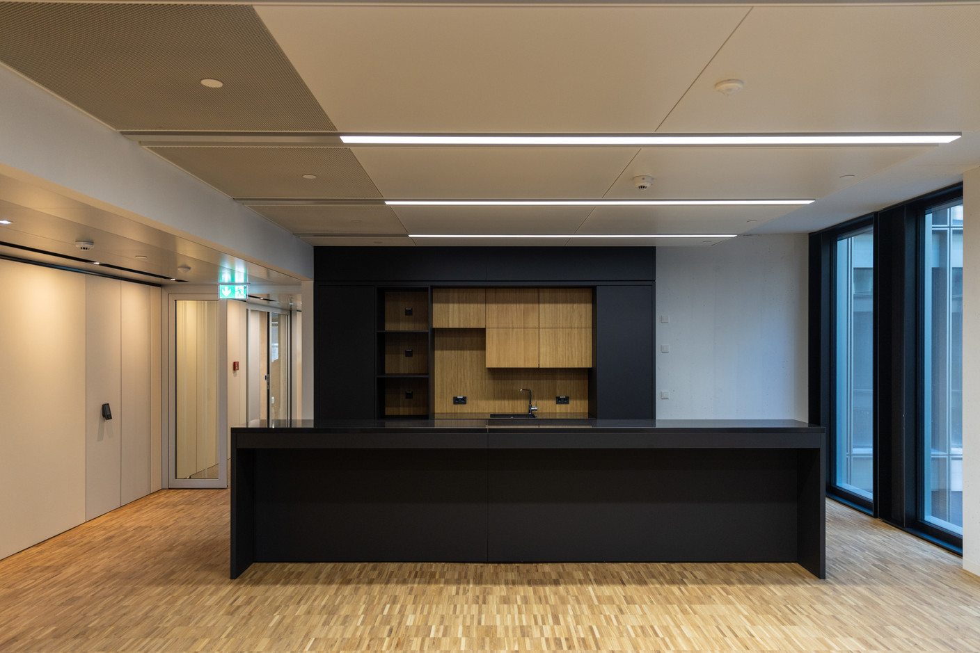 Les employés peuvent profiter d’espaces de restauration confortables. (Photo: Romain Gamba/Maison Moderne)