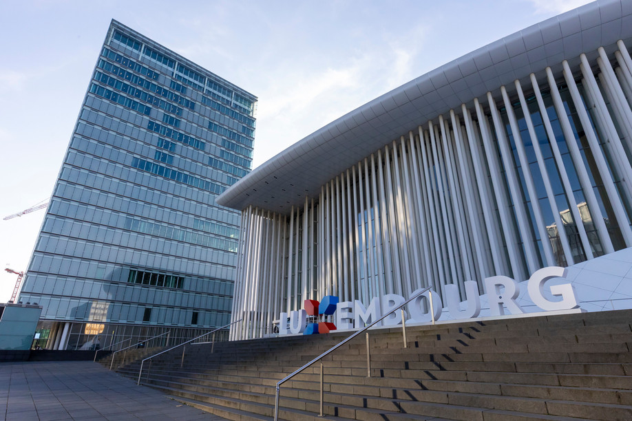 From now on, all candidates will follow the same process: they will start by applying for a job, and then sit the general aptitude test as part of that application. (Photo: Archives/SIP/Julien Warnand)
