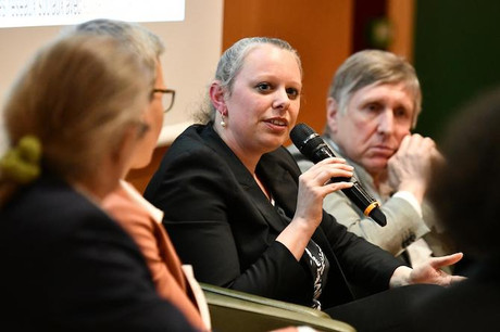 Pour être crédible, le politique doit être exemplaire. Au Luxembourg et partout ailleurs, a rappelé la ministre de l’Environnement, Carole Dieschbourg, à l’issue du Conseil européen. (Photo: Julien Swol / Archives)