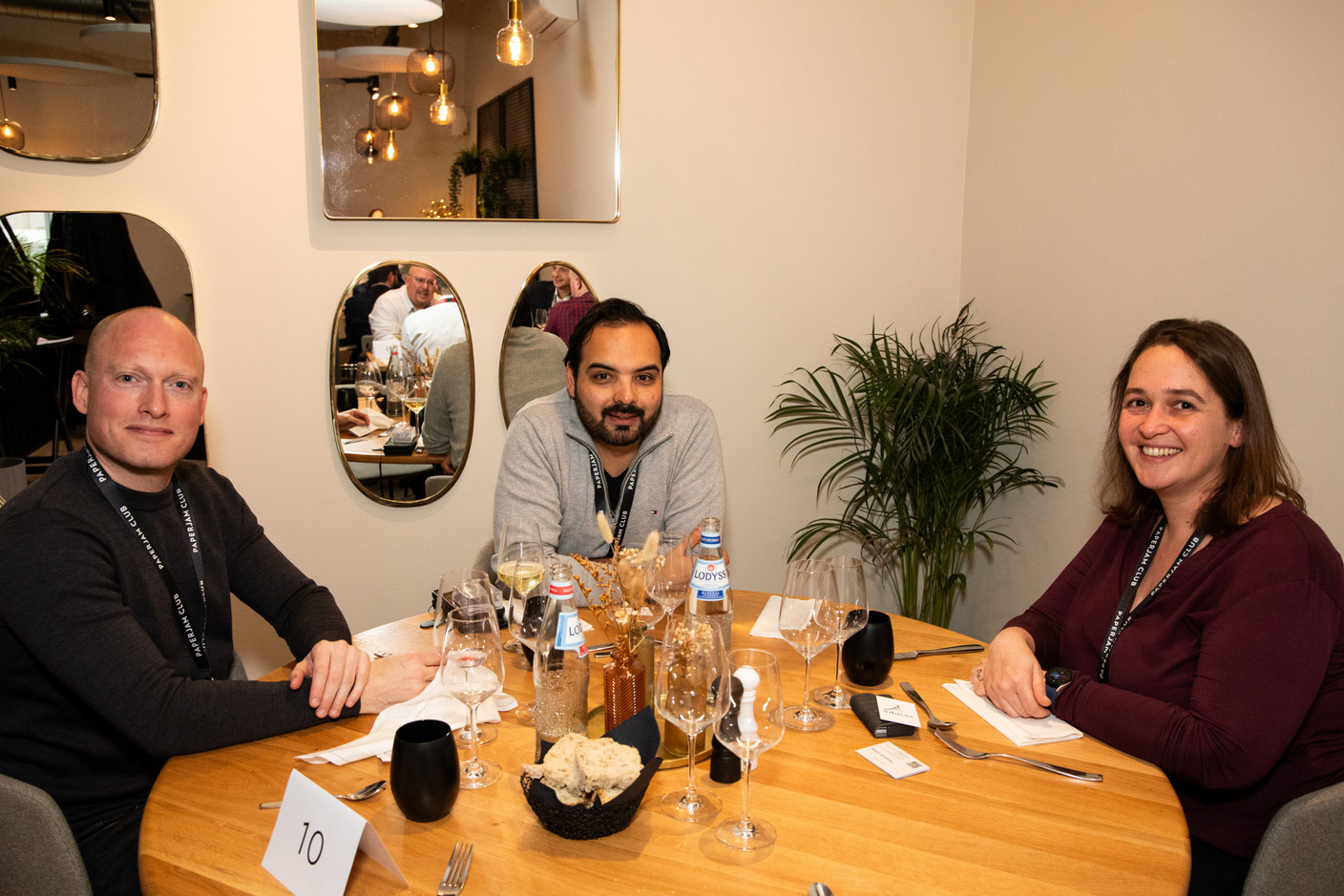 Yannick Lang (Banana Republic Office), Lawrence Azar (Korus Group) and Coralie Bacho (Educos Vision Services) at the Paperjam+Delano Business Club carrousel lunch held at the Brasserie de l’Écurie on 10 November 2023. Photo: Eva Krins / Maison Moderne