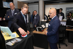 The Grand Duke discovers the products offered at the CMCM concierge.  ((Photo: Guy Wolff/CMCM))