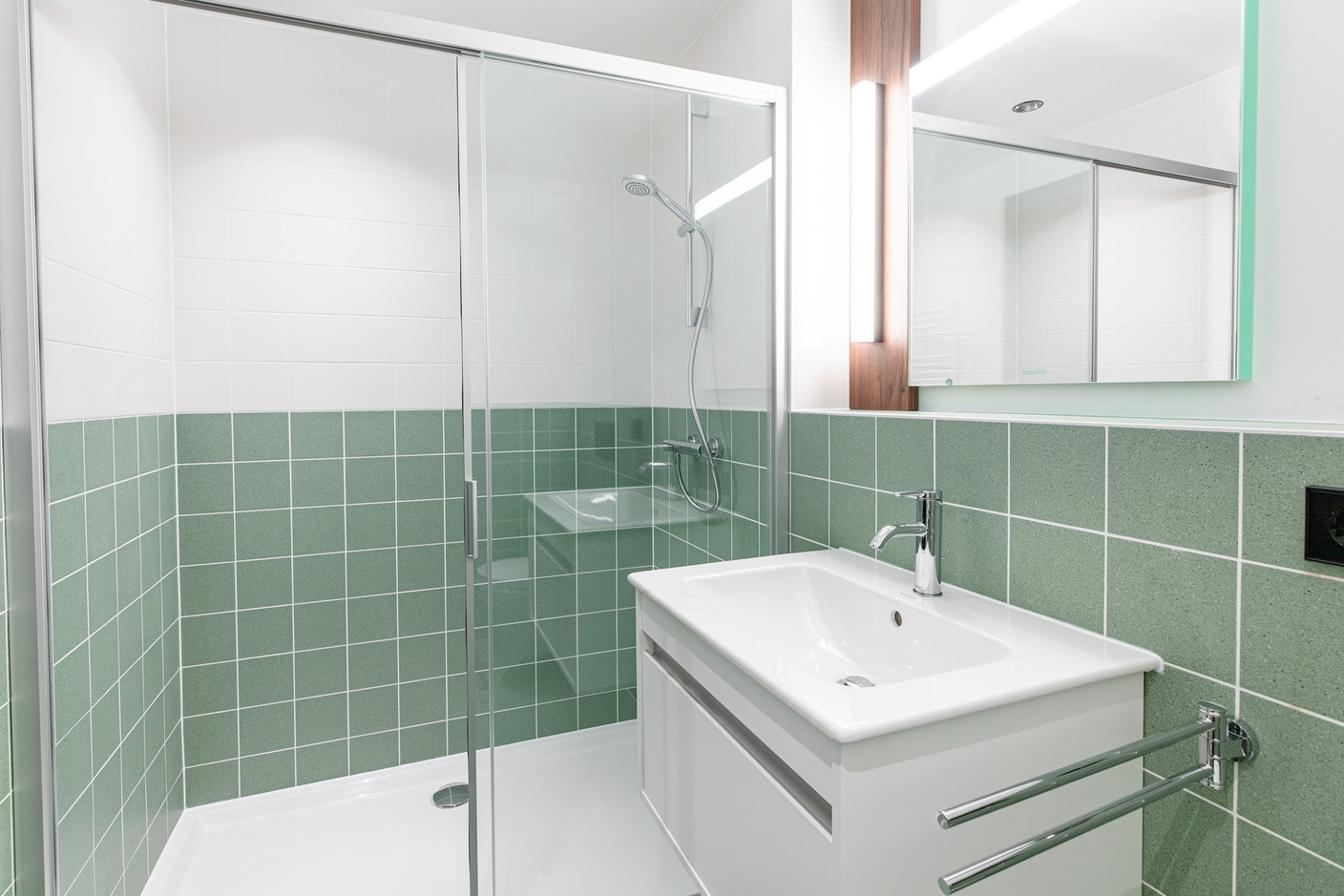 The shower room is simple and efficient. Photo: Cocoonut
