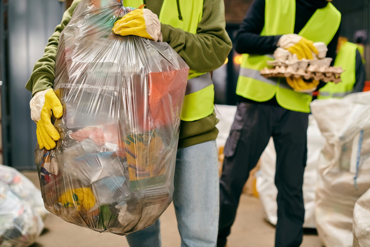 En 2021, le Sidec a traité 6,557 millions de litres de déchets. Soit une moyenne de 49 litres par habitant pour la population concernée. (Photo: Shutterstock)