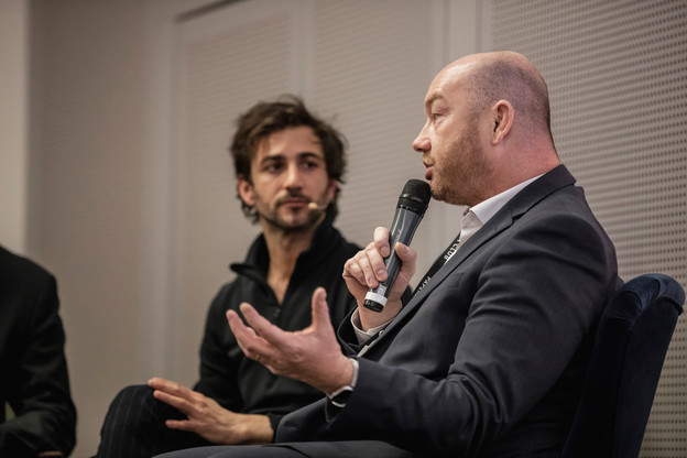 Ici, aux côtés de Cyril Paglino (Starchain), Fabrice Croiseaux (InTech) détaille les fondamentaux du bitcoin au moment où la monnaie atteint 50.000 dollars l’unité. (Photo: Archives Maison Moderne)