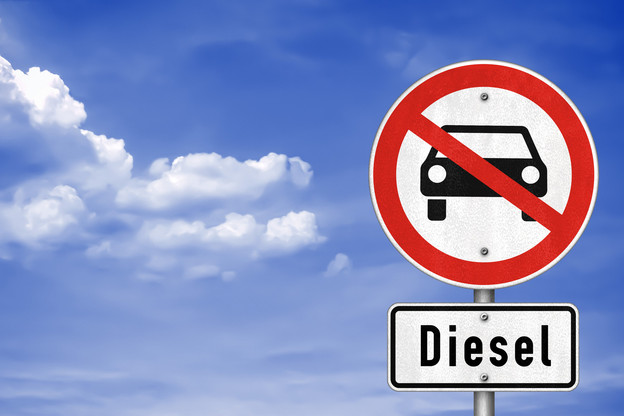 L’Union européenne va directement pouvoir jouer un rôle de superviseur dans le domaine des homologations. Et punir les constructeurs ou importateurs qui truqueraient des véhicules. (Photo: Shutterstock)