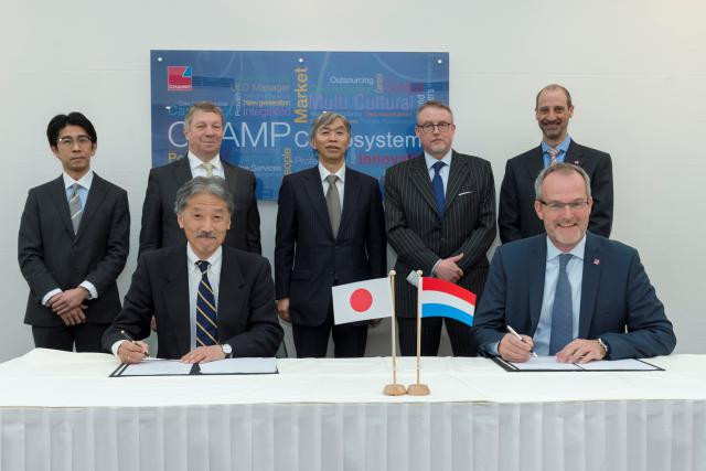 Cargo Community System Japan signs with Champ Cargosystems for new air cargo distribution platform. (Photo: Champ Cargosystems)
