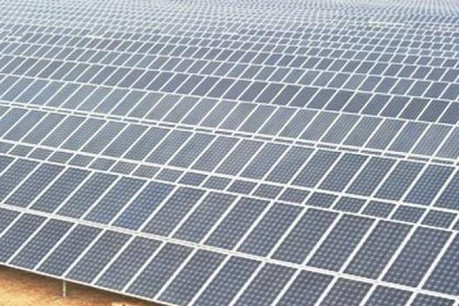 (Photo: PRNewsFoto/CNPV Solar Power)