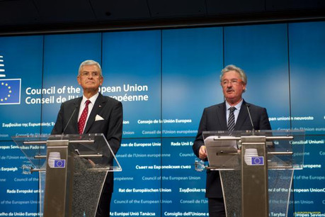 Volkan Bozkır, ministre Turc en charge des Affaires européennes, et Jean Asselborn, ministre des Affaires étrangères et européennes. (Photo: Conseil européen)