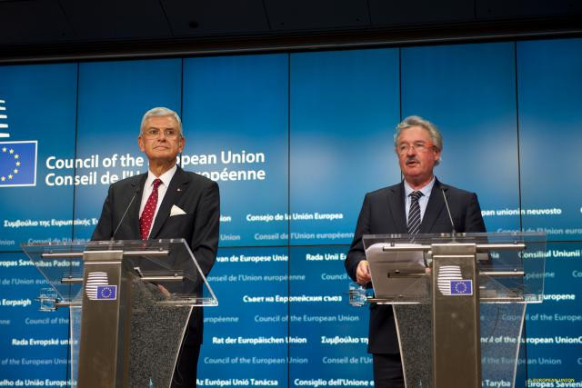 Volkan Bozkır, ministre Turc en charge des Affaires européennes, et Jean Asselborn, ministre des Affaires étrangères et européennes.  (Photo: Conseil européen)