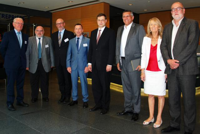 L’accueil de M. Valdis Dombrovskis (Photo: CES)