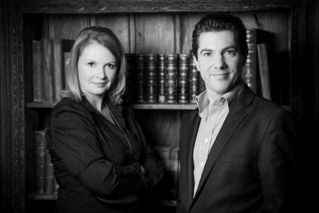 Rachel Treece et David Micallef dirigent ensemble FTS Global. (Photo: Fast Training)