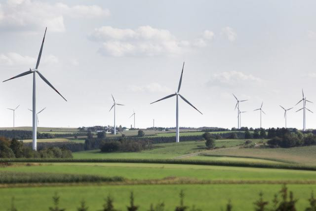 The investment will leverage existing investments from donors and international financial institutions, and provide additional funding for energy efficiency (EE) and renewable energy (RE) projects in the Fund’s target region. (Photo: Luc Deflorenne / archives)