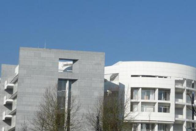 L’Université du Luxembourg a loué environ 8.600 m² dans le bâtiment Weicker au Kirchberg. ( Photo : CBRE )