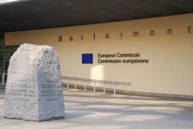 La CES exhorte la nouvelle Commission à convertir mots et promesses en actions réelles, efficaces et adaptées. (Photo: Licence CC)