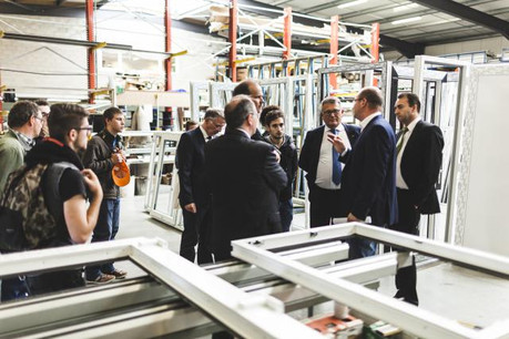 Visite de l’entreprise de menuiserie Servalux (Photo: Gaël Lesure)