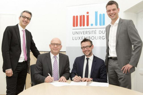Romain Raux (Service Campus Carrières) Eric Tschirhart (Université du Luxembourg), Gilles Risser et Yannick Frank (Moovijob) (Photo: Université du Luxembourg)