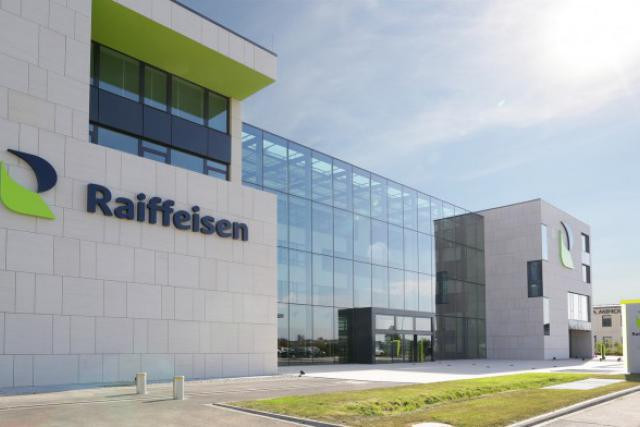 La banque Raiffeisen confie la mise en place d’une solution de digitalisation et d’archivage électronique de ses documents de gestion à Lab Luxembourg S.A. (Labgroup) et Numen Europe. (Photo: Raiffeisen)