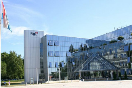 rtlgroup_mainbuildingflag2.jpg