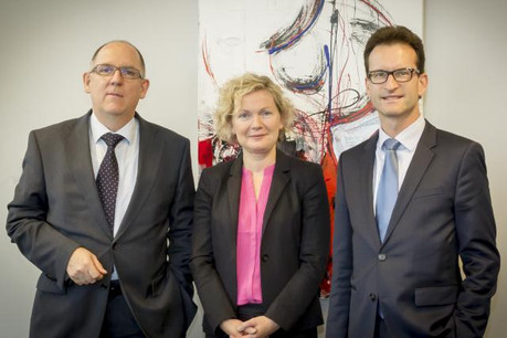 G. Eichen, directeur de la LSC, I. Schlesser, directrice de l'Adem et C. Thelen, directeur général de la Chambre de commerce (Photo: Chambre de Commerce)