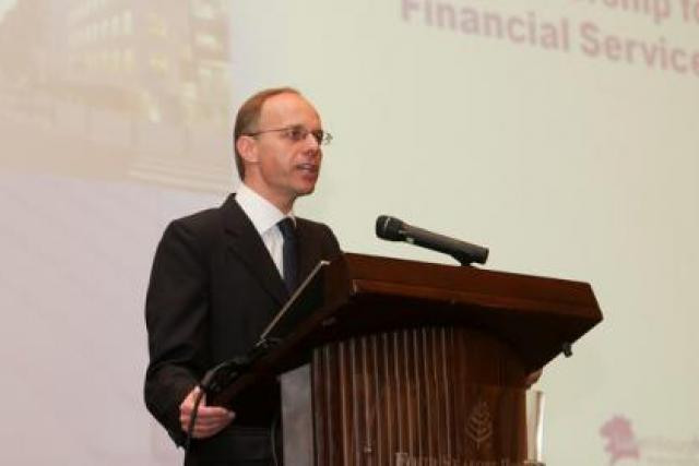 Luc Frieden, ministre des Finances, lors d'une intervention à Riyadh. (Photo: © 2011 SIP / Luc Deflorenne tous droits réservés)