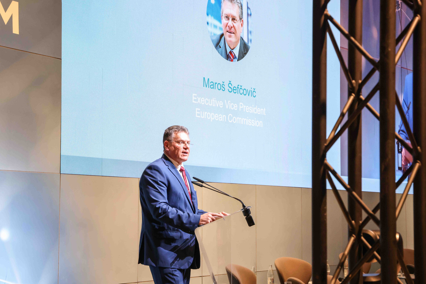 Maroš Šefčovič, vice-président exécutif de la Commission européenne, lors du Forum du groupe BEI, le 8 février. (Photo: Marie Russillo/Maison Moderne)