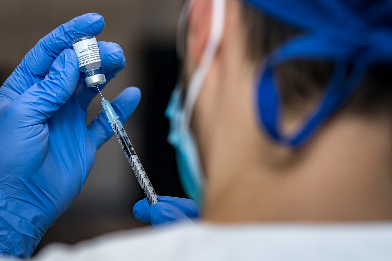 The Circle of Anaesthetists and Intensive Care Physicians of the Grand Duchy of Luxembourg (CMARL) has expressed its support for a general compulsory vaccination. (Photo: Nader Ghavami/Maison Moderne/archives)