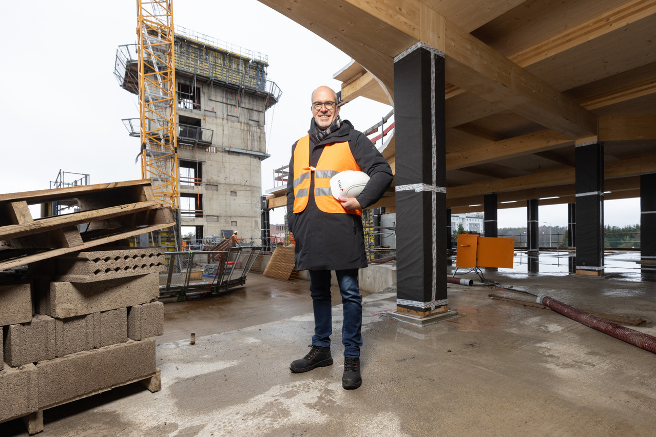Jean-Marc Kieffer sur le chantier Skyparc. (Photo: Guy Wolff/Maison Moderne)