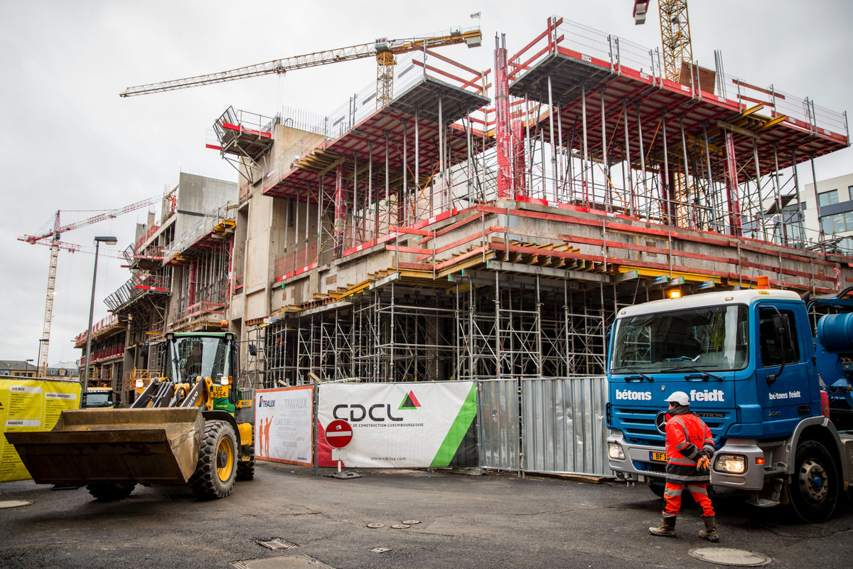 Construction sector bankruptcies soar 117% in H1 2023 - Vimarsana News