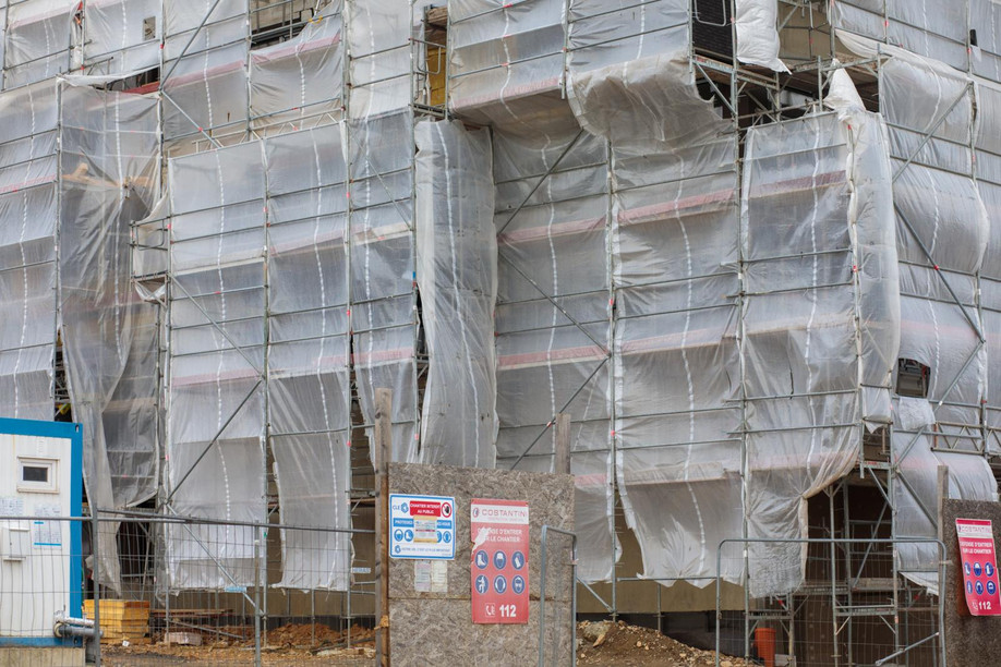 Despite the collective leave between 30 July and 22 August, many construction sites will continue to operate Photo: Matic Zorman