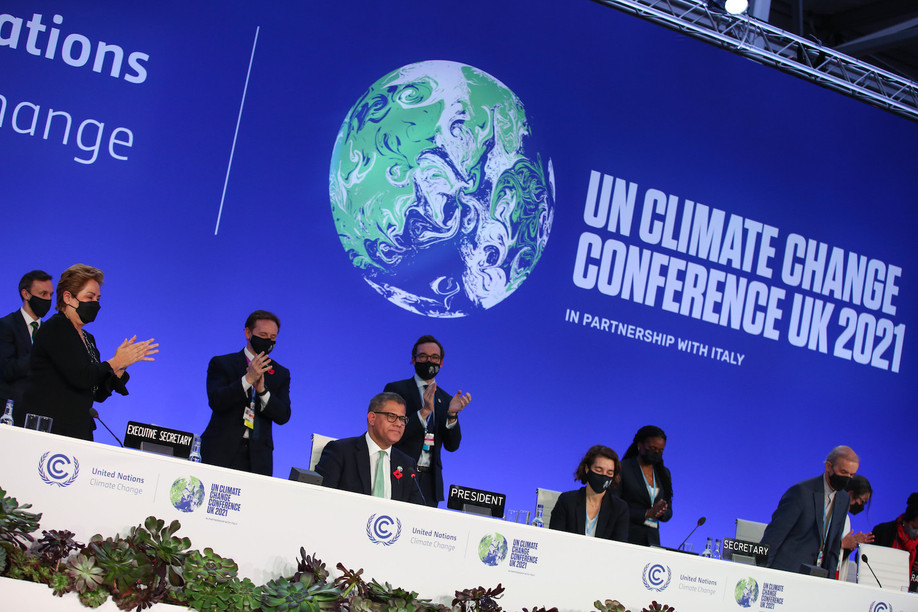 Alok Sharma (c.) at the closing plenary of Cop26 on 13 November Photo: UNFCC / Kiara Worth