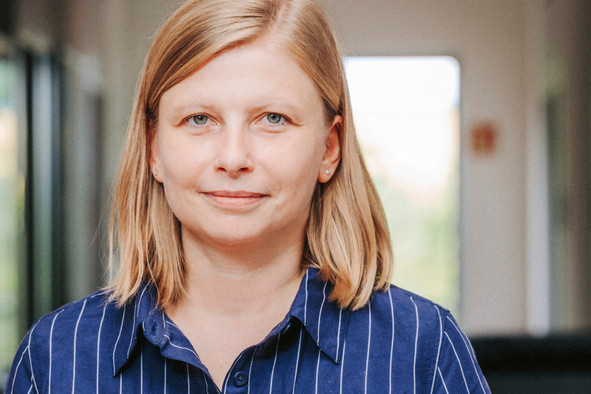 “Regulators should deploy a diverse portfolio of scenarios, including reverse   stress testing, which is identifying what specific economic conditions would cause a bank to fail,” said Diane Pierret, assistant professor of finance at the University of Luxembourg, in an interview on 24 August 2026. Photo: Julian Pierrot / Paperjam
