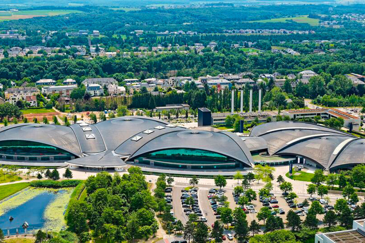 The issue that most directly affects the general public is undoubtedly the admission charge for children at the aquatic centre. This has risen from €2.30 to €3, an increase of more than 30%. (Photo: Coque)