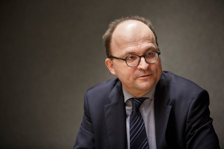 Pour Tom Wirion, si des mesures restrictives sont prises, des aides supplémentaires devront concerner les PME. (Photo: Maison Moderne / archives)