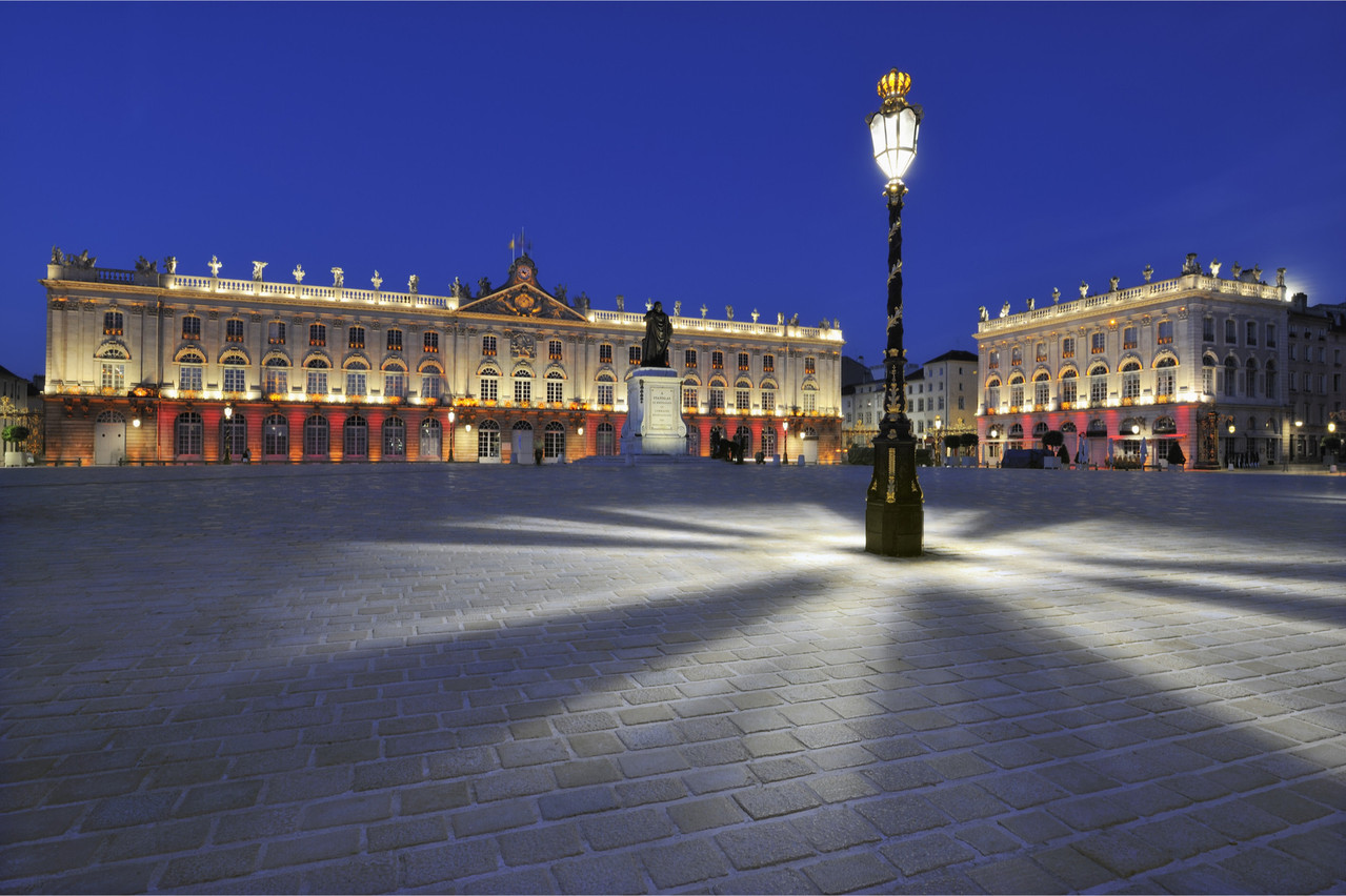 La Place Stanislas de Nancy devra se vider deux heures plus tôt, à partir du 2 janvier. (Photo: Shutterstock)
