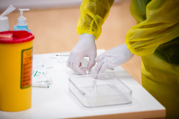 33.152 personnes ont reçu leur double dose de vaccin. (Photo: Romain Gamba / Maison Moderne)