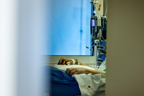 118 personnes étaient hospitalisées jeudi au Luxembourg, dont 17 dans une unité de soins intensifs. (Photo: Nader Ghavami / Maison Moderne)