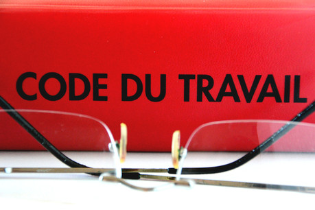 Le contexte actuel peut amener à se poser de nombreuses questions par rapport au Code du travail et aux droits des employeurs. (Photo: Shutterstock)