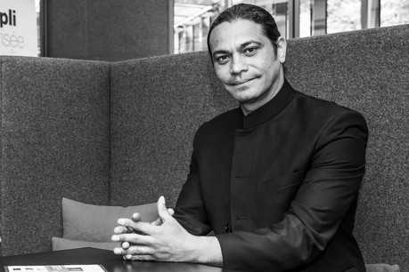 Spiritualité – Selon Abdu Gnaba, la crise interroge notre matérialisme et notre consumérisme en nous renvoyant à des questionnements plus profonds. (Photo: Mike Zenari)