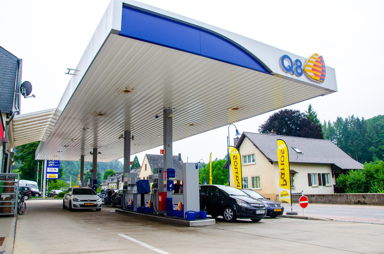 Chaque année, le Luxembourg reverse à la Belgique une partie des accises perçues notamment sur les ventes de carburant, à titre de compensation. (Photo: Shutterstock)