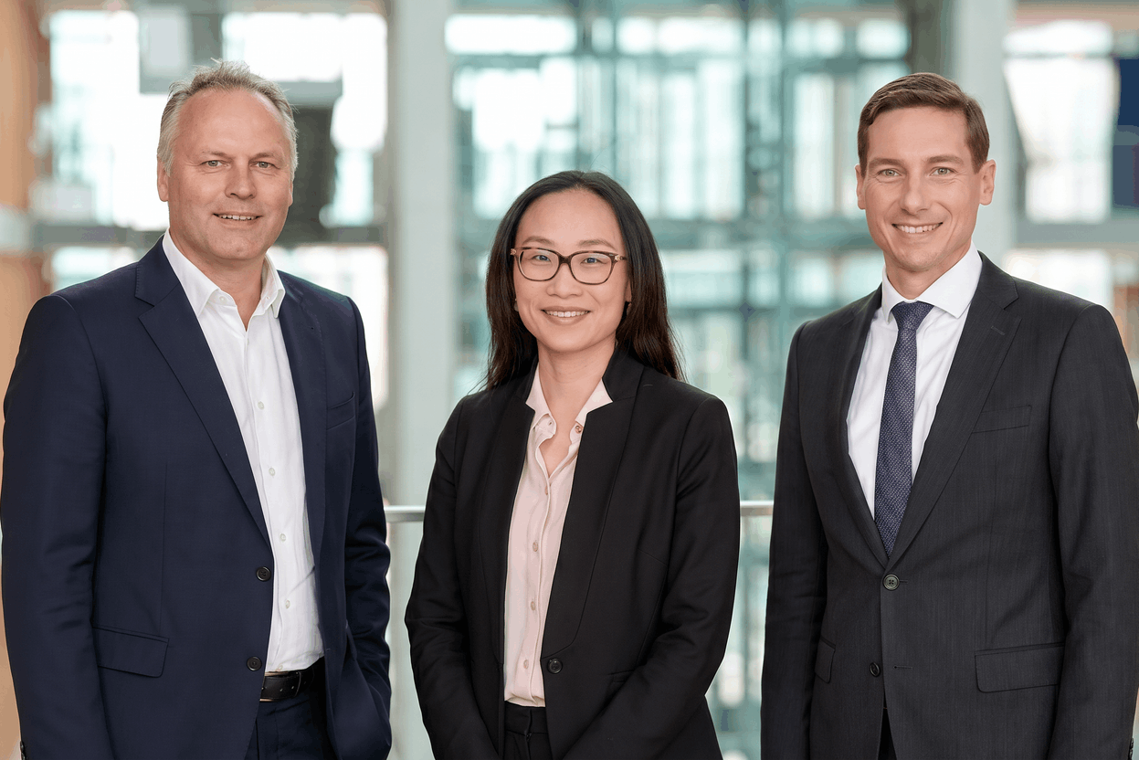 Pawel Wroblewski, Tax Transfer Pricing Partner, Xiaoyan Huang, China Business Leader, Director and Ryan Davis, Banking Risk, Regulatory & Compliance Partner, PwC Luxembourg Photo: PwC Luxembourg