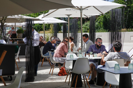 La plupart des licences de débits de boissons alcoolisées se partagent entre la Brasserie Nationale et la Brasserie de Luxembourg. (Photo: Romain Gamba/Maison Moderne/Archives)