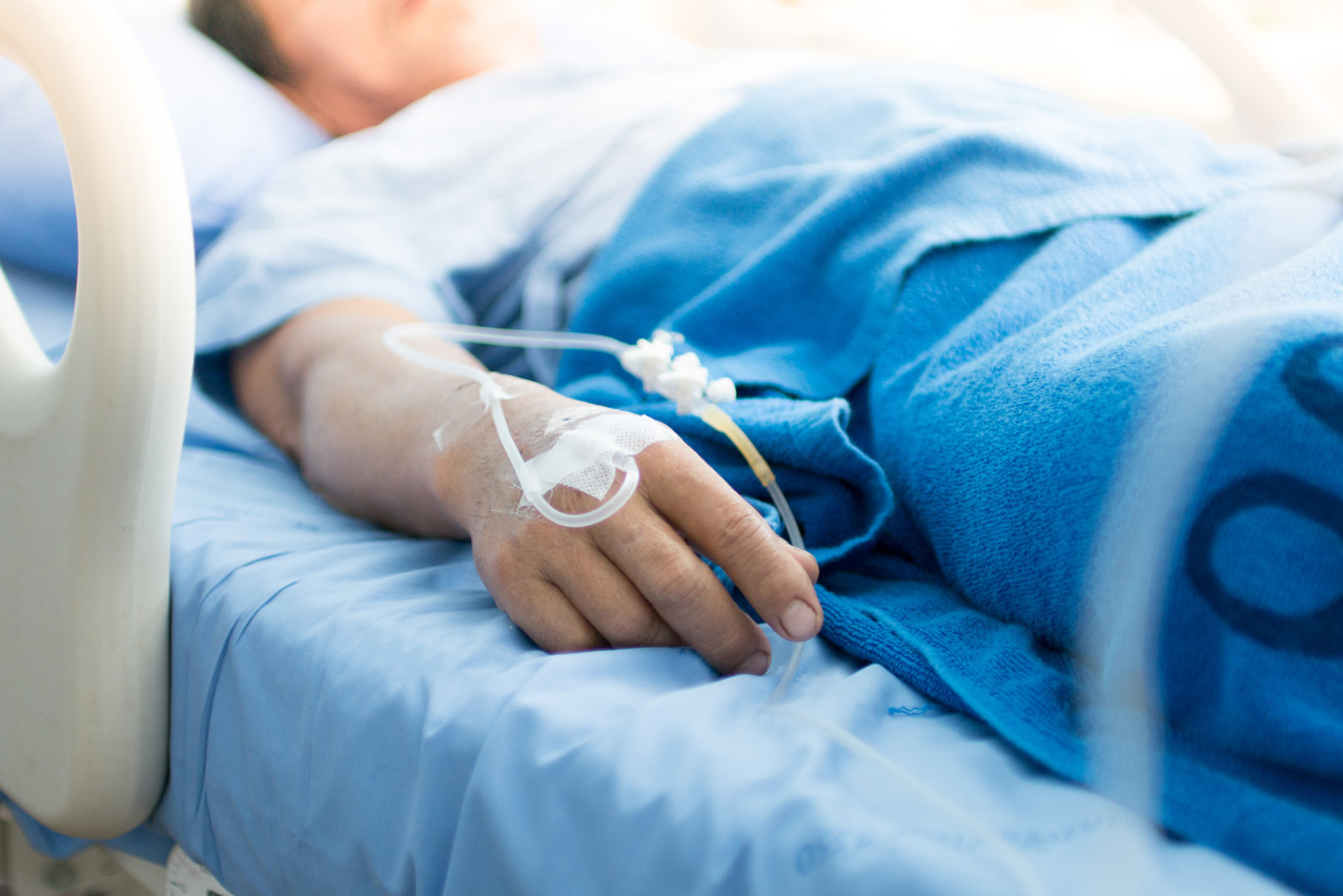 More beds need to be cleared to accommodate the rising number of covid-19 patients.  Photo: Shutterstock