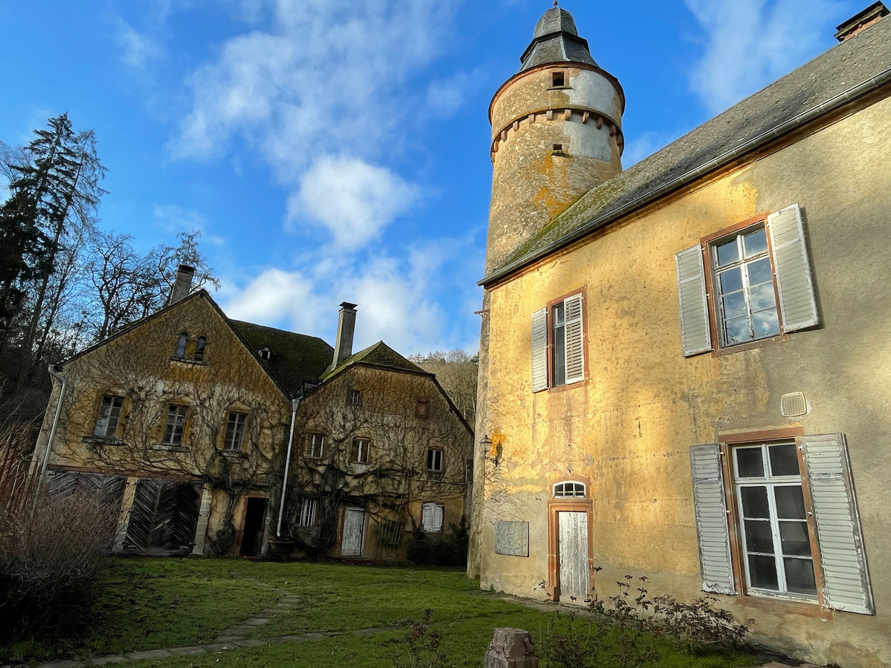 Le château de Birtrange, c’est un corps principal, mais aussi des bâtisses secondaires. (Photo: Croix-Rouge luxembourgeoise)
