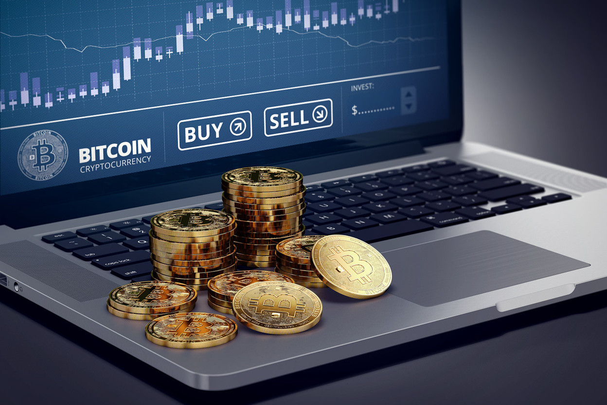 Les cryptomonnaies ou «cryptos» ont ébranlé l’univers financier depuis l’avènement du bitcoin en 2009. Cette monnaie numérique, créée par une personne (ou un groupe de personnes) du nom de Satoshi Nakamoto. (Photo: Shutterstock)